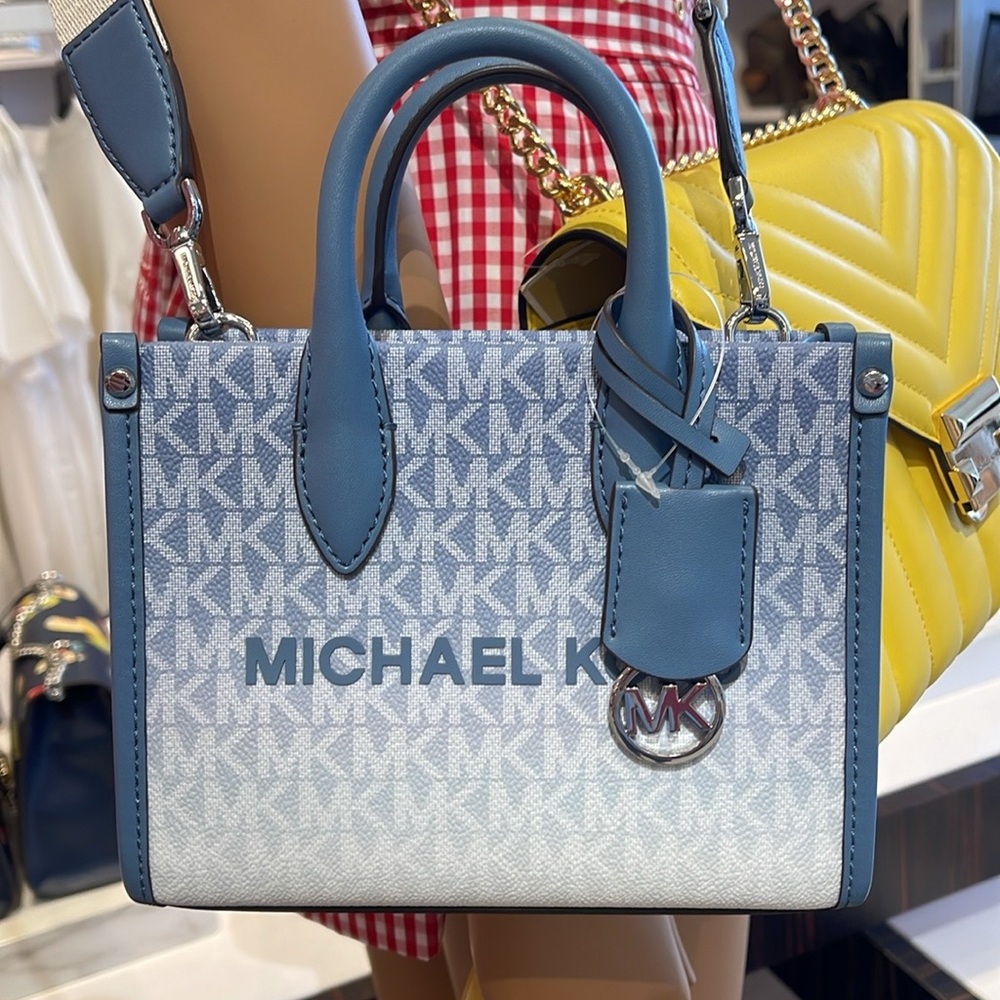 Michael Kors Mirella Extra-Small Ombré Logo Crossbody Shopper XBODY 
Denim
NWT - Picture 16 of 16